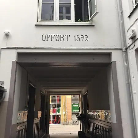 One-bedroom In - Skindergade 3 *